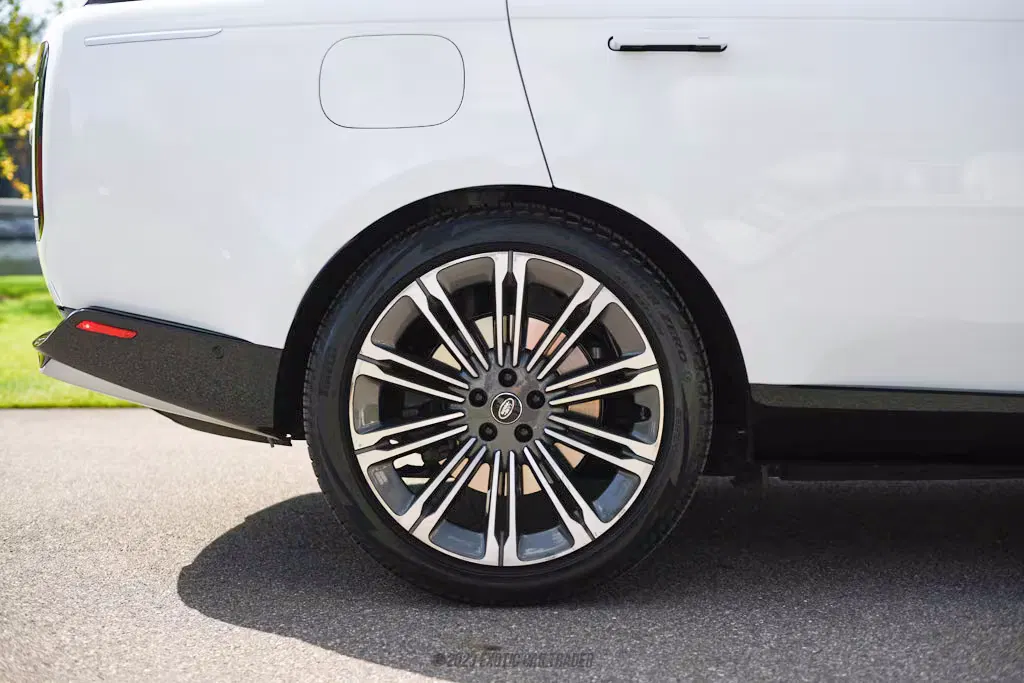 2023 Land Rover Range Rover P530 Autobiography LWB