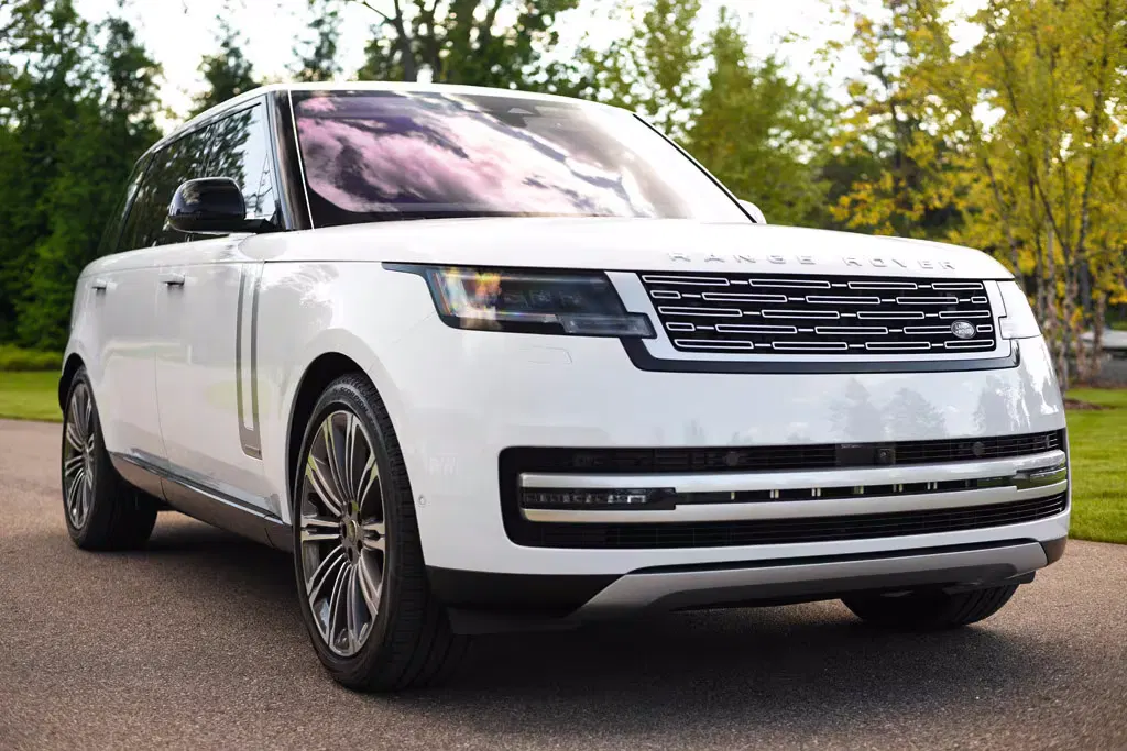 2023 Land Rover Range Rover P530 Autobiography LWB