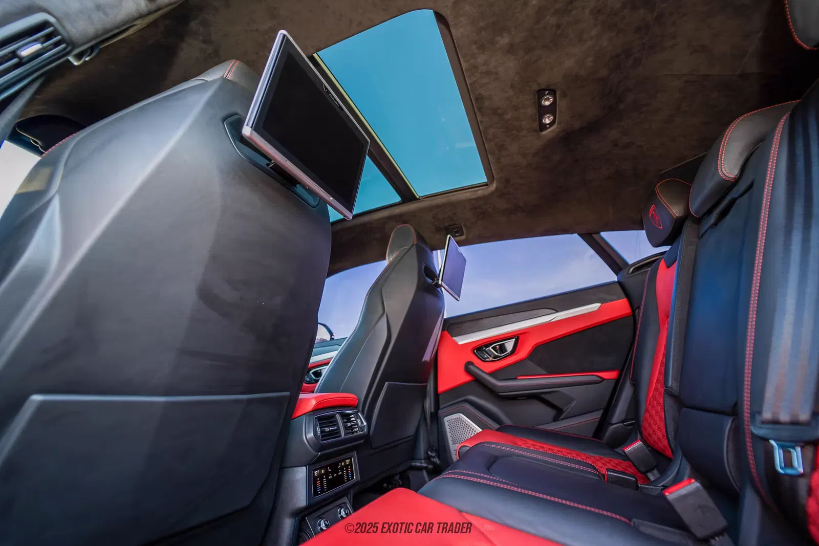 2019 Lamborghini Urus