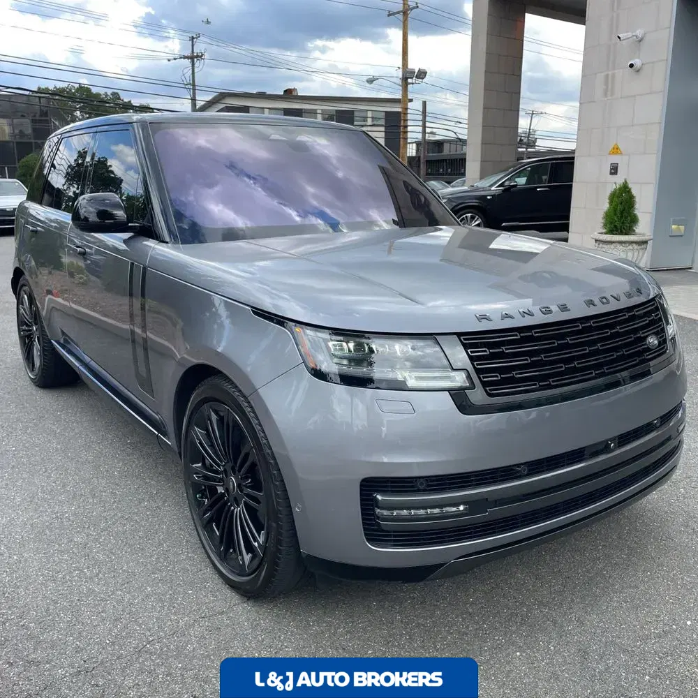 2023 Land Rover Range Rover SE