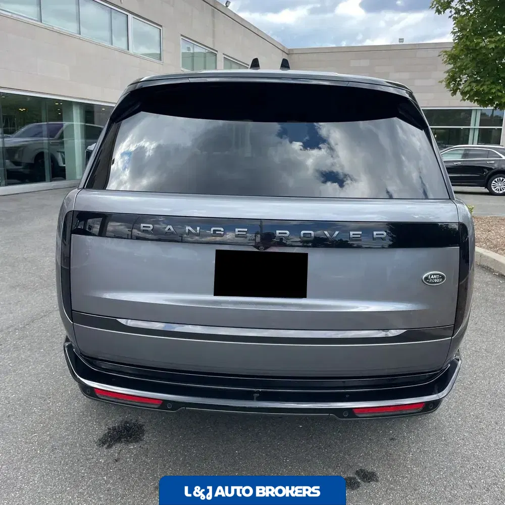 2023 Land Rover Range Rover SE