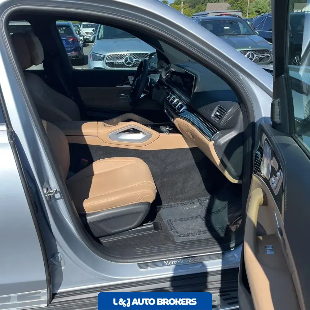 2025 Mercedes-Benz GLS GLS 580
