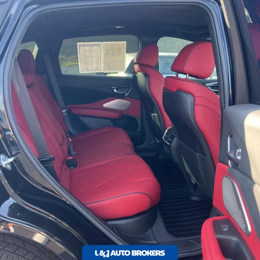 2025 Acura RDX SH-AWD w/Advance w/A-SPEC