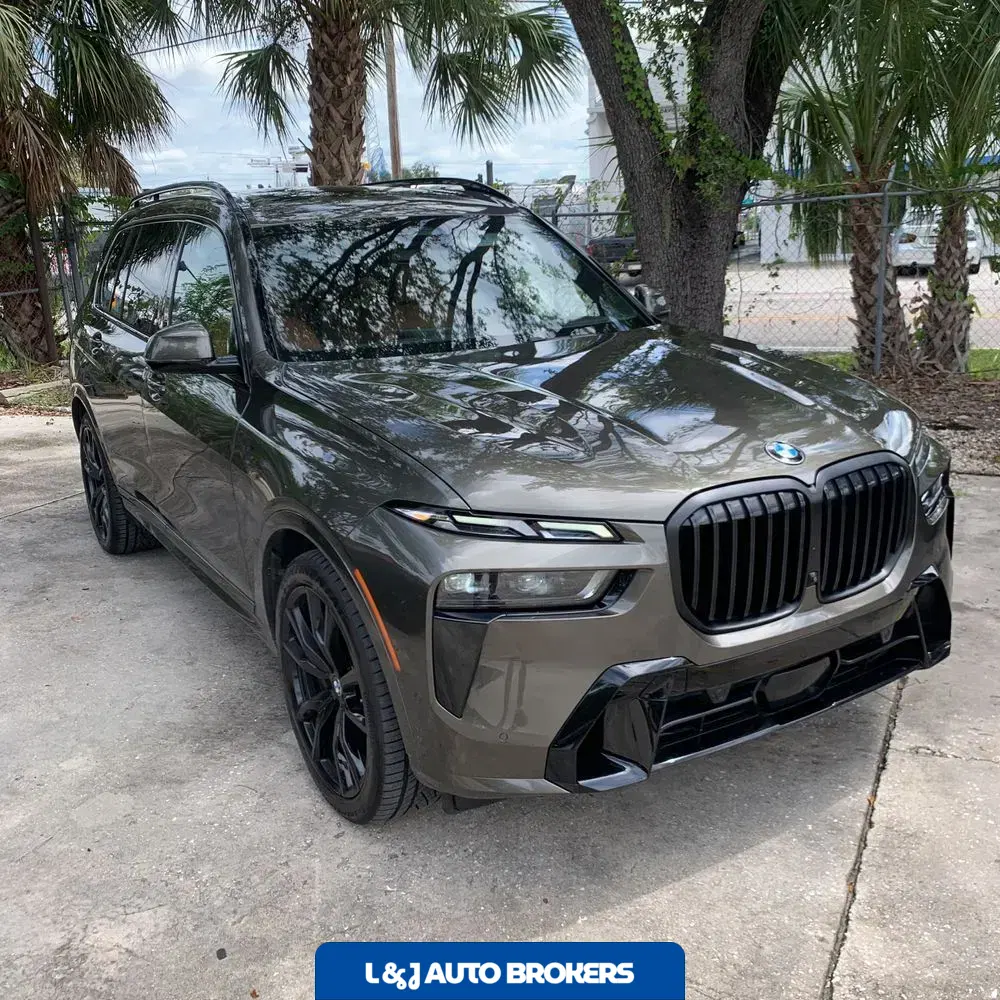 2024 BMW X7 XDrive40i