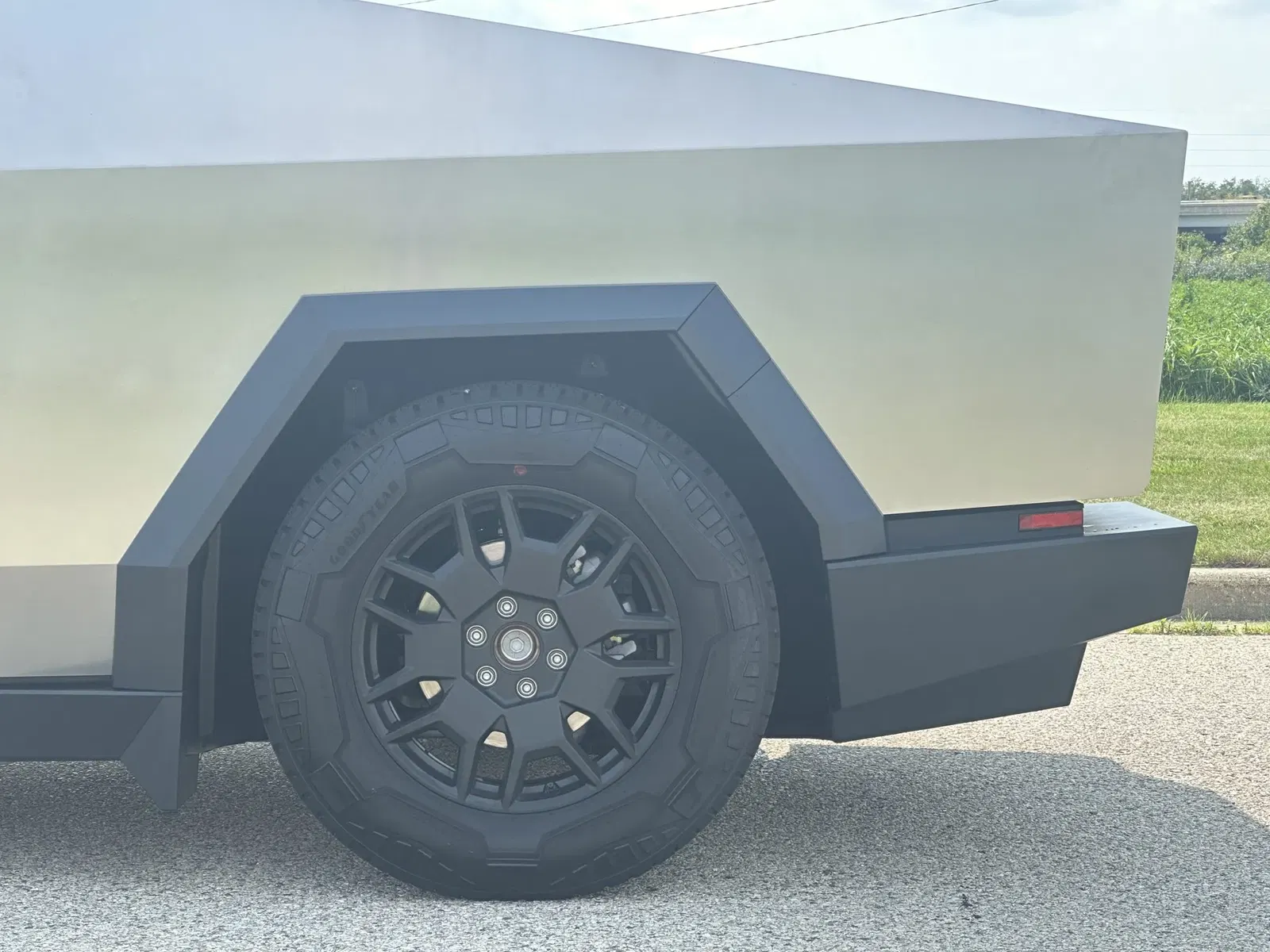 2024 Tesla Cybertruck Cyberbeast AWD Foundation Series