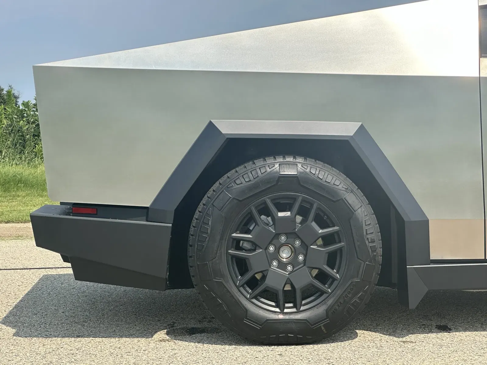2024 Tesla Cybertruck Cyberbeast AWD Foundation Series