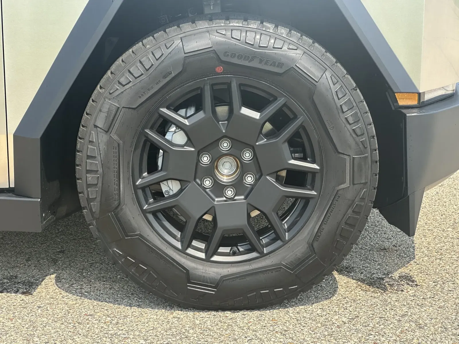 2024 Tesla Cybertruck Cyberbeast AWD Foundation Series