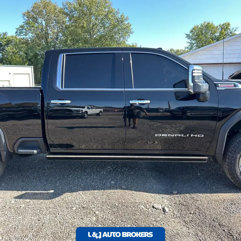 2023 GMC Sierra 3500HD Denali