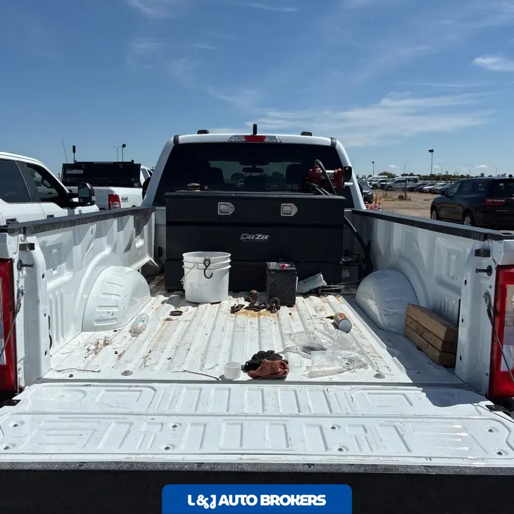 2024 Ford F-350 Super Duty XL