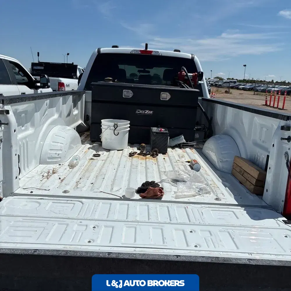 2024 Ford F-350 Super Duty XL