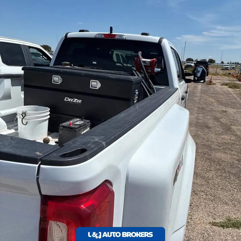 2024 Ford F-350 Super Duty XL
