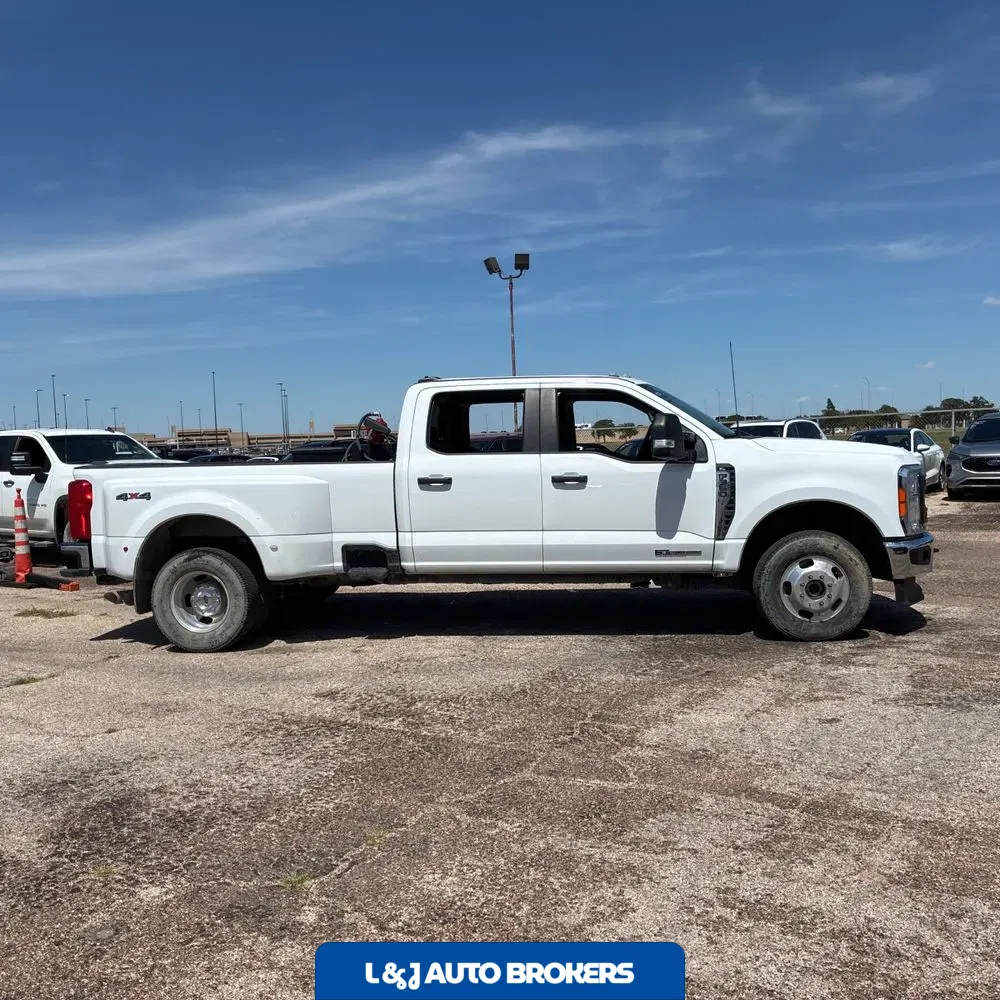 2024 Ford F-350 Super Duty XL