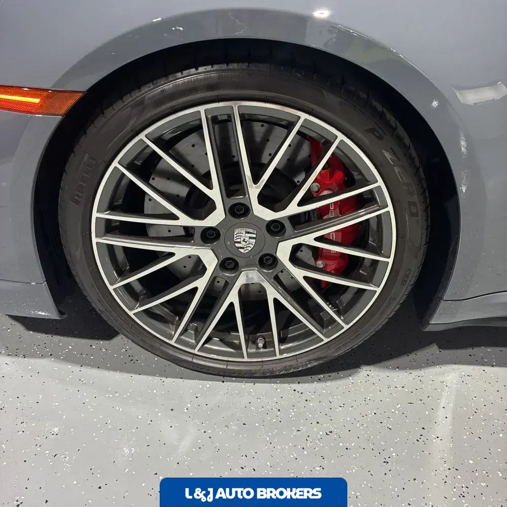 2024 Porsche 911 Turbo