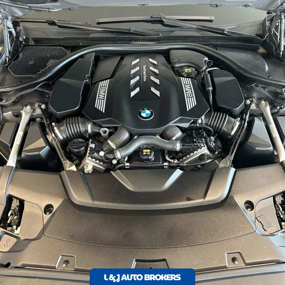 2022 BMW 7-Series 750xi