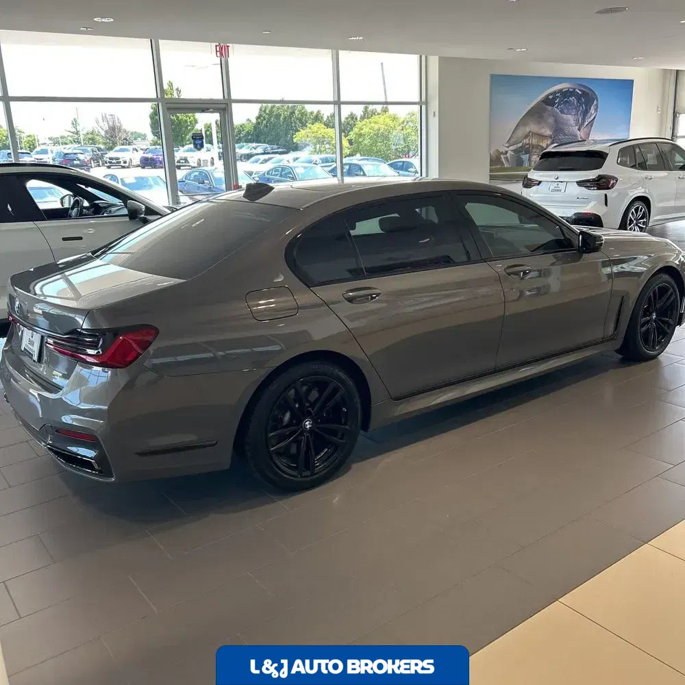 2022 BMW 7-Series 750xi