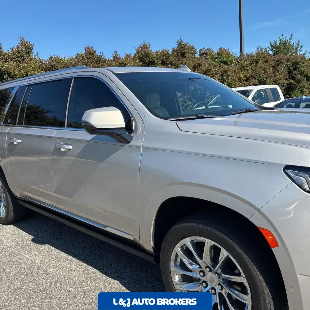 2023 Cadillac Escalade ESV Premium Luxury