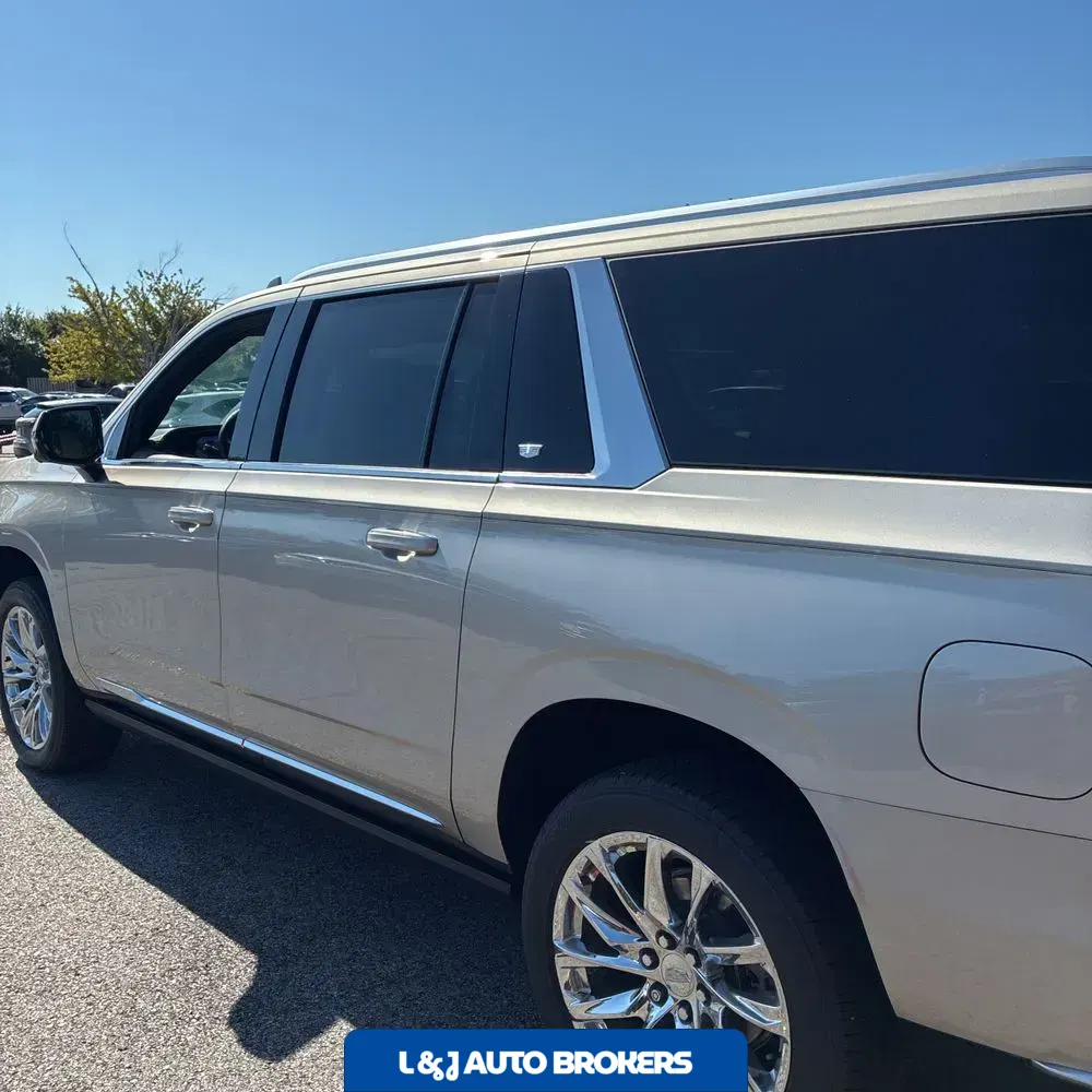 2023 Cadillac Escalade ESV Premium Luxury