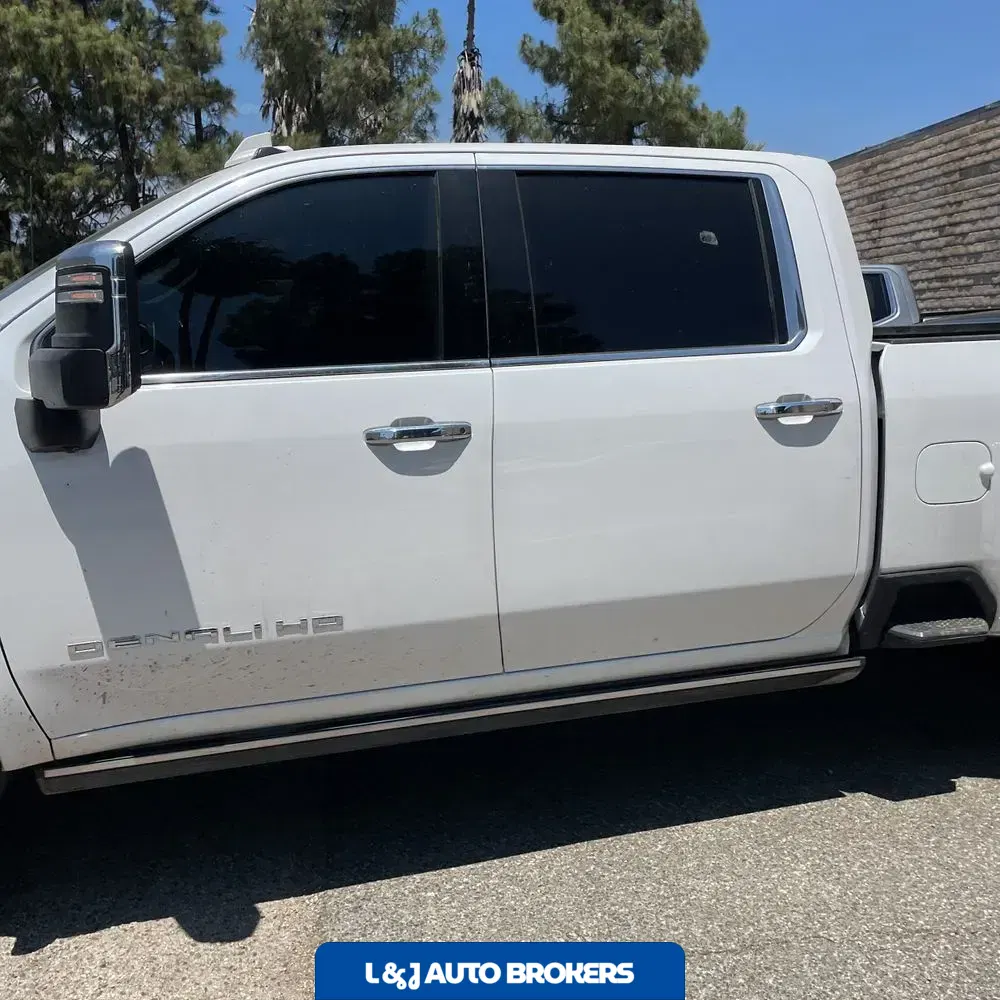 2022 GMC Sierra 3500HD Denali