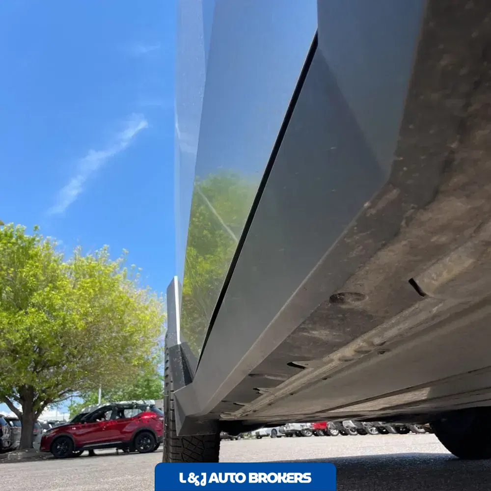 2024 Tesla Cybertruck Base