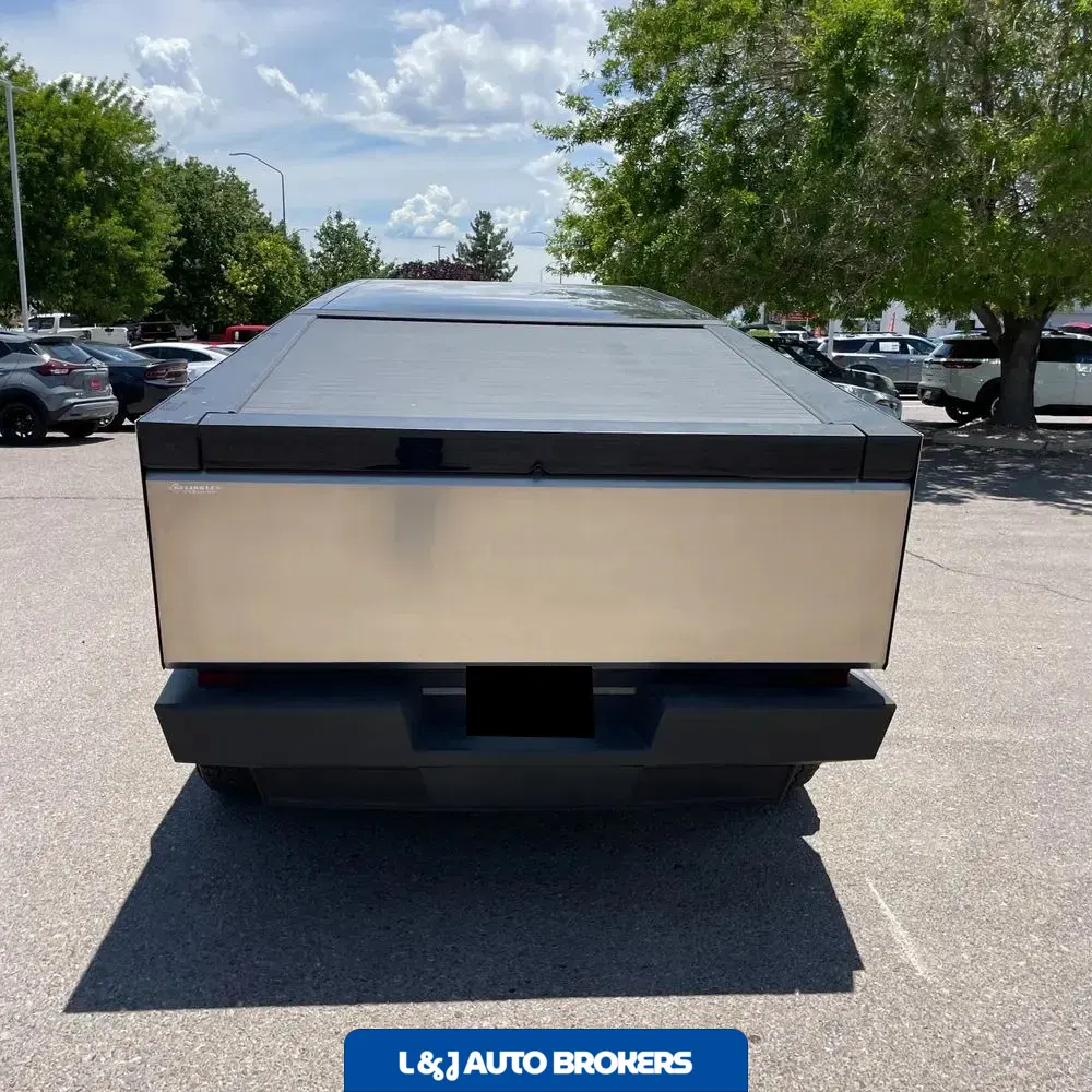 2024 Tesla Cybertruck Base