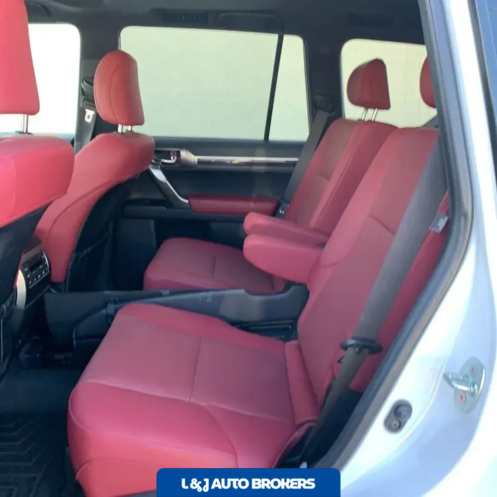 2023 Lexus GX 460 Base