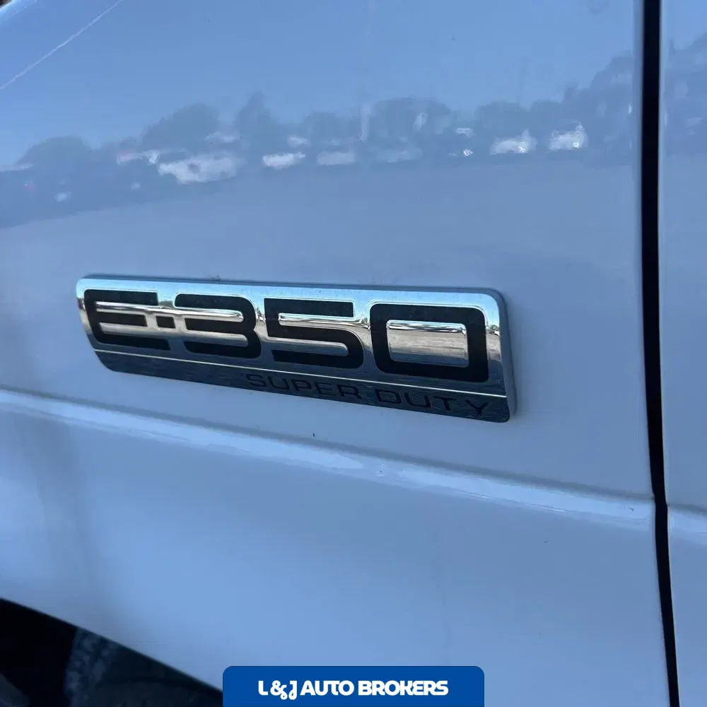 2022 Ford Commercial Vans E350