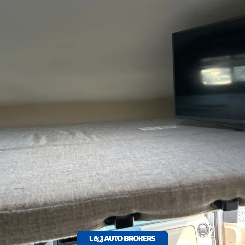 2022 Ford Commercial Vans E350