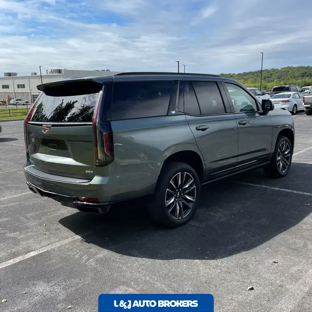 2023 Cadillac Escalade Sport