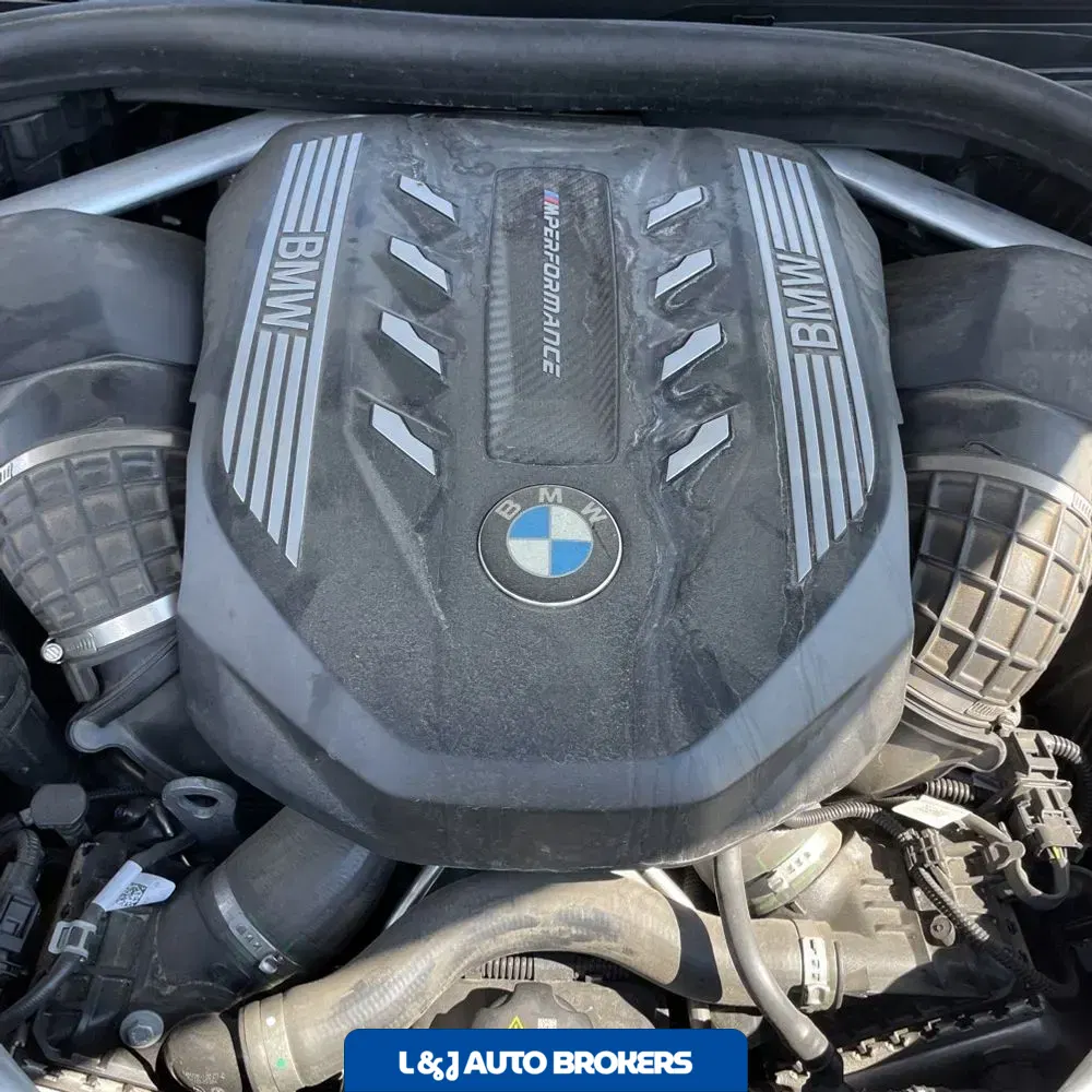2023 BMW X6 M50i
