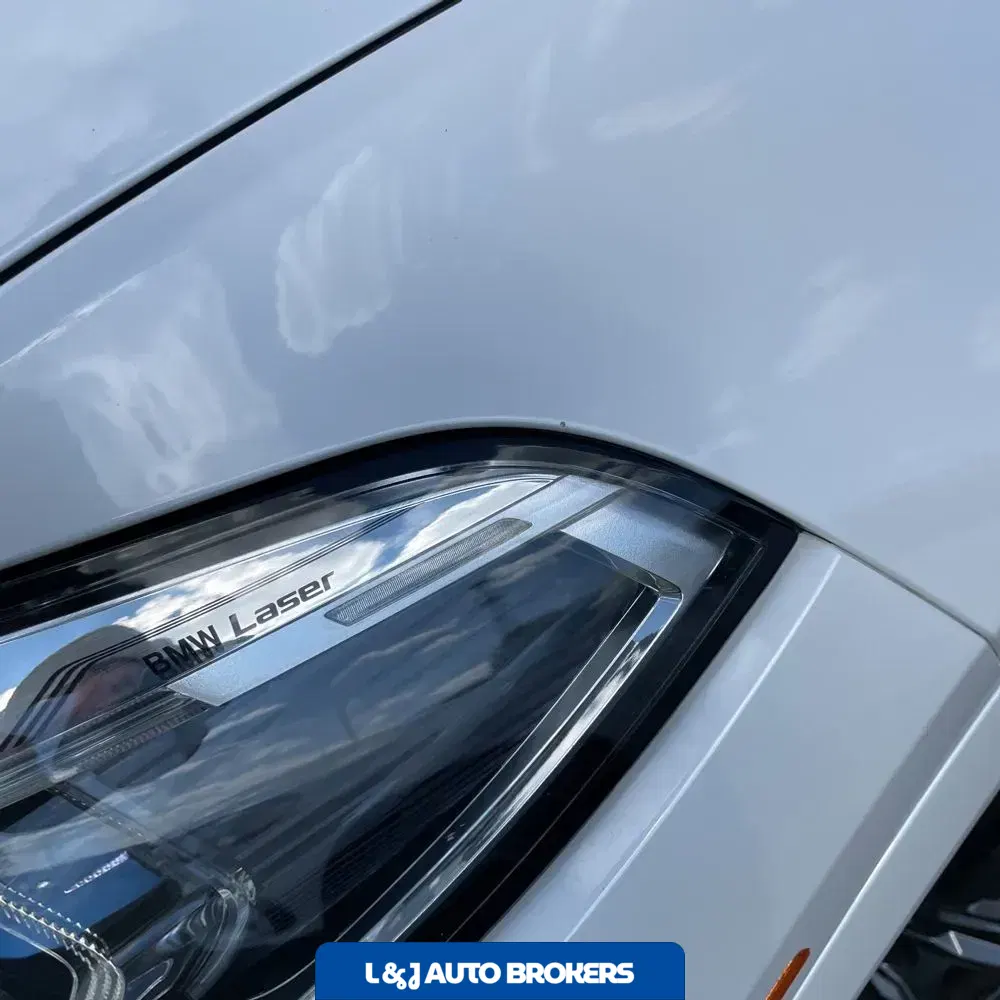 2023 BMW X6 M50i
