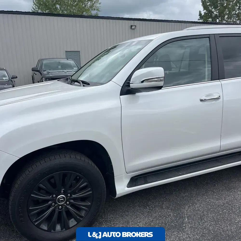 2022 Lexus GX 460 Base
