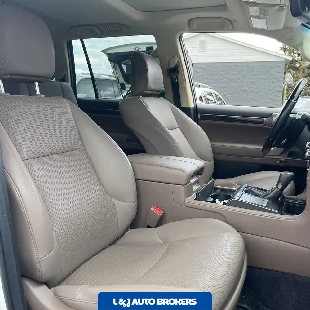 2022 Lexus GX 460 Base