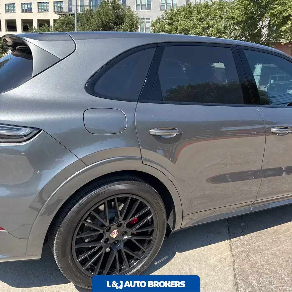 2023 Porsche Cayenne GTS