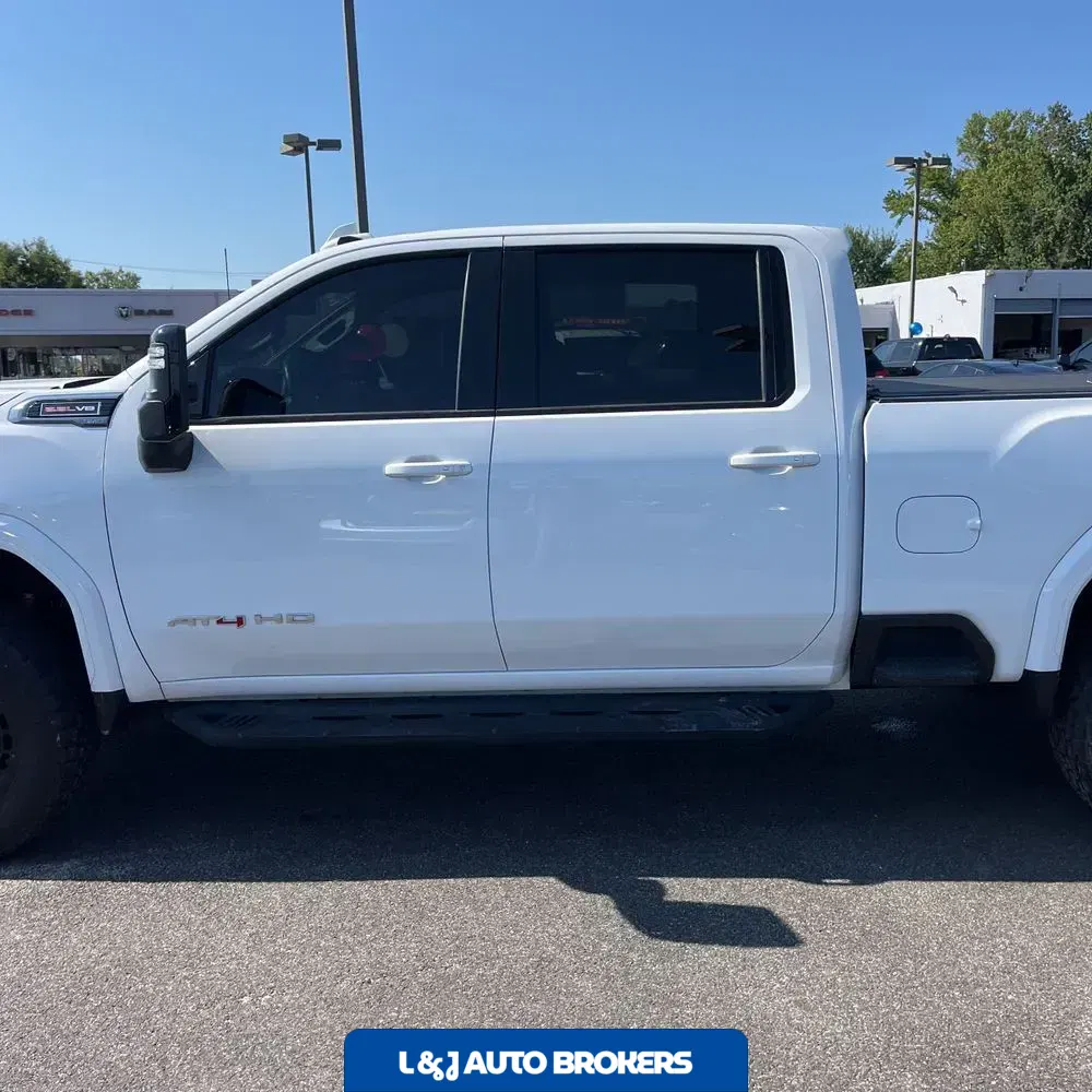 2021 GMC Sierra 2500HD AT4