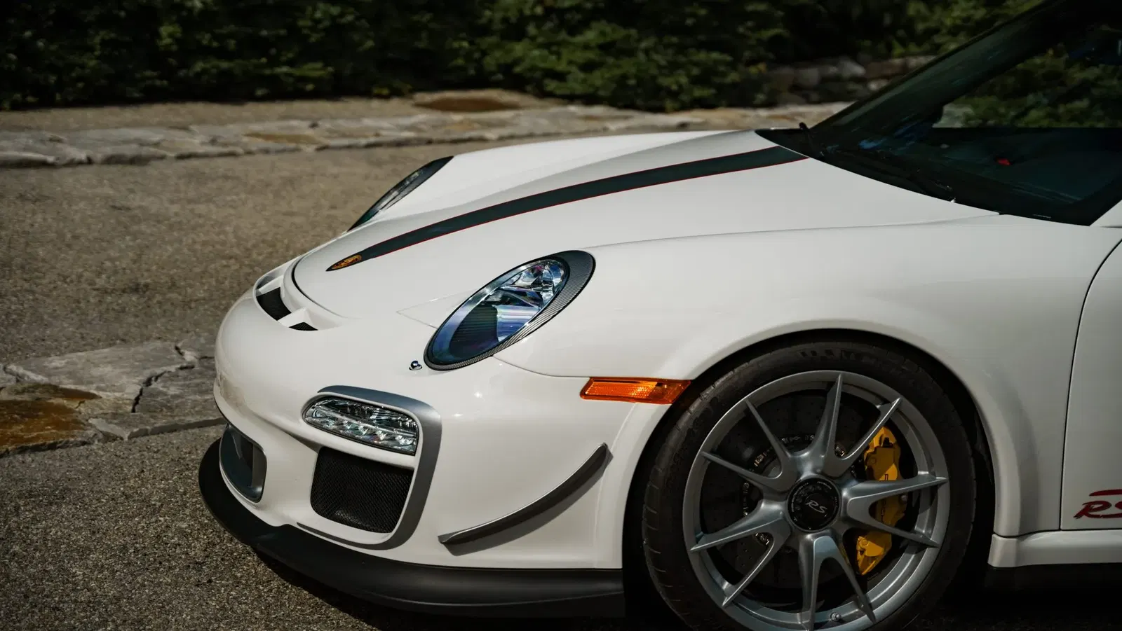 965-Mile 2011 Porsche 911 GT3 RS 4.0