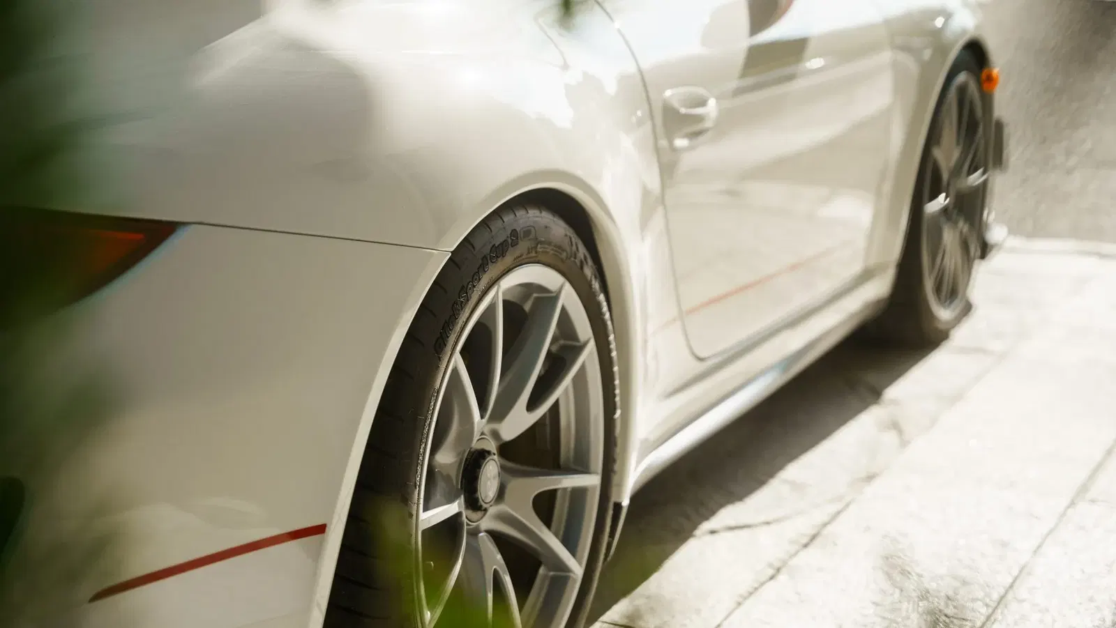 965-Mile 2011 Porsche 911 GT3 RS 4.0
