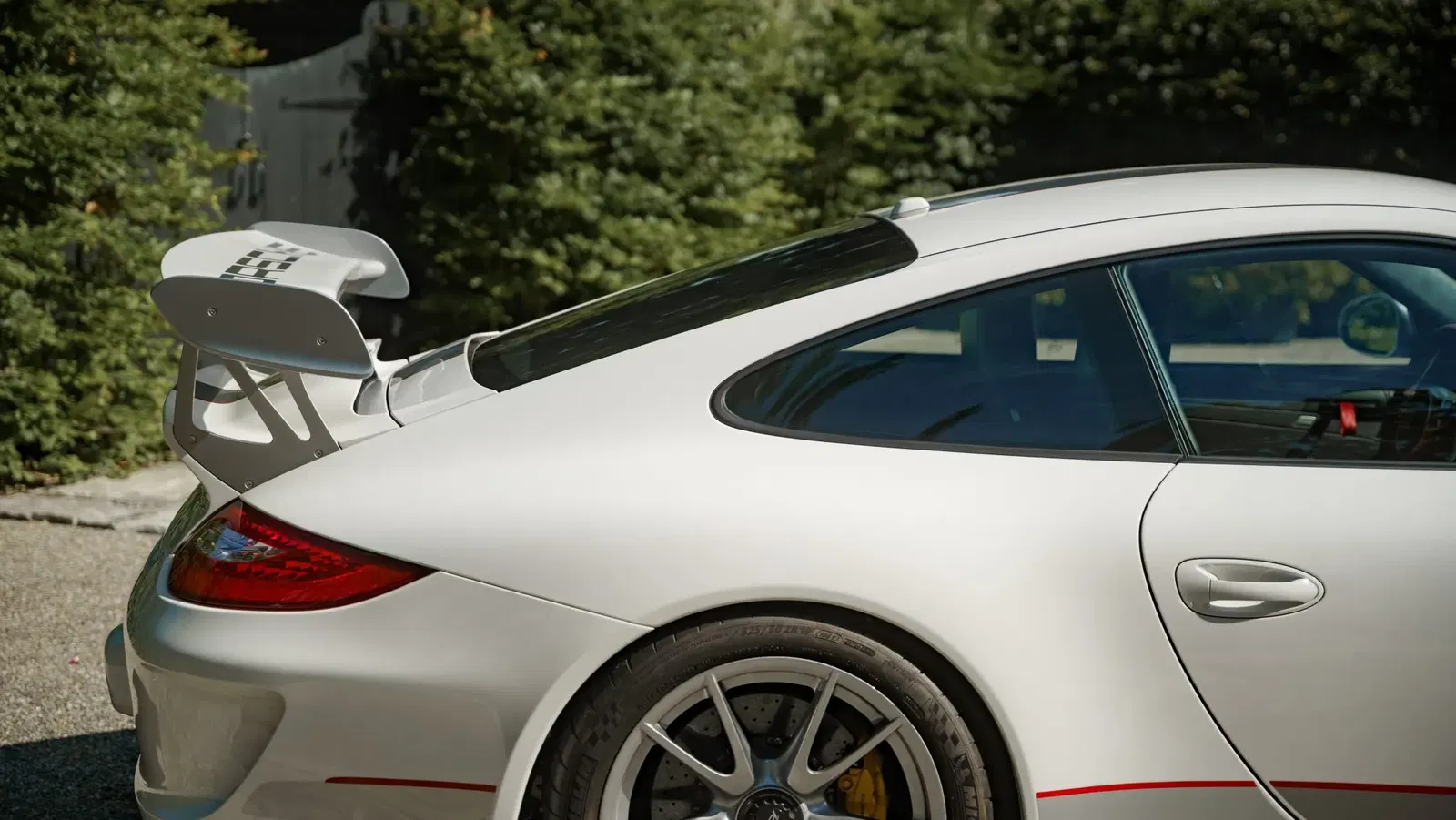 965-Mile 2011 Porsche 911 GT3 RS 4.0
