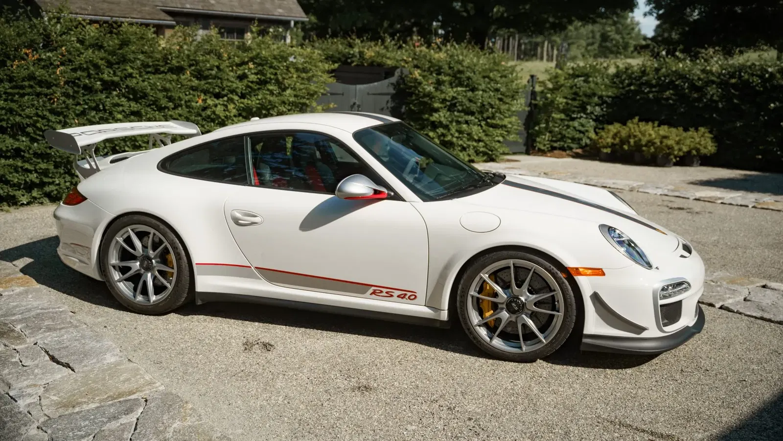 965-Mile 2011 Porsche 911 GT3 RS 4.0