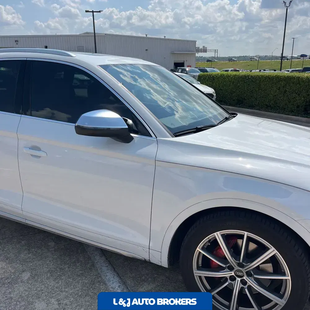2024 Audi SQ5 Prestige