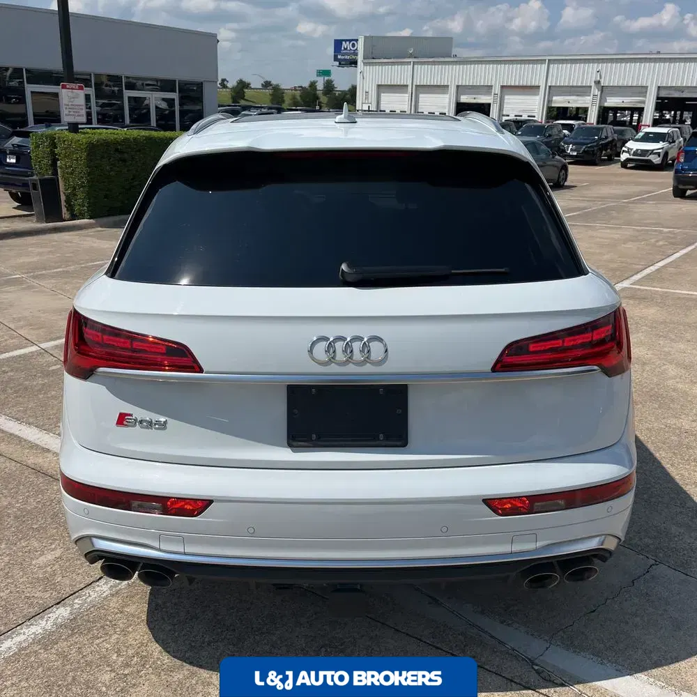 2024 Audi SQ5 Prestige