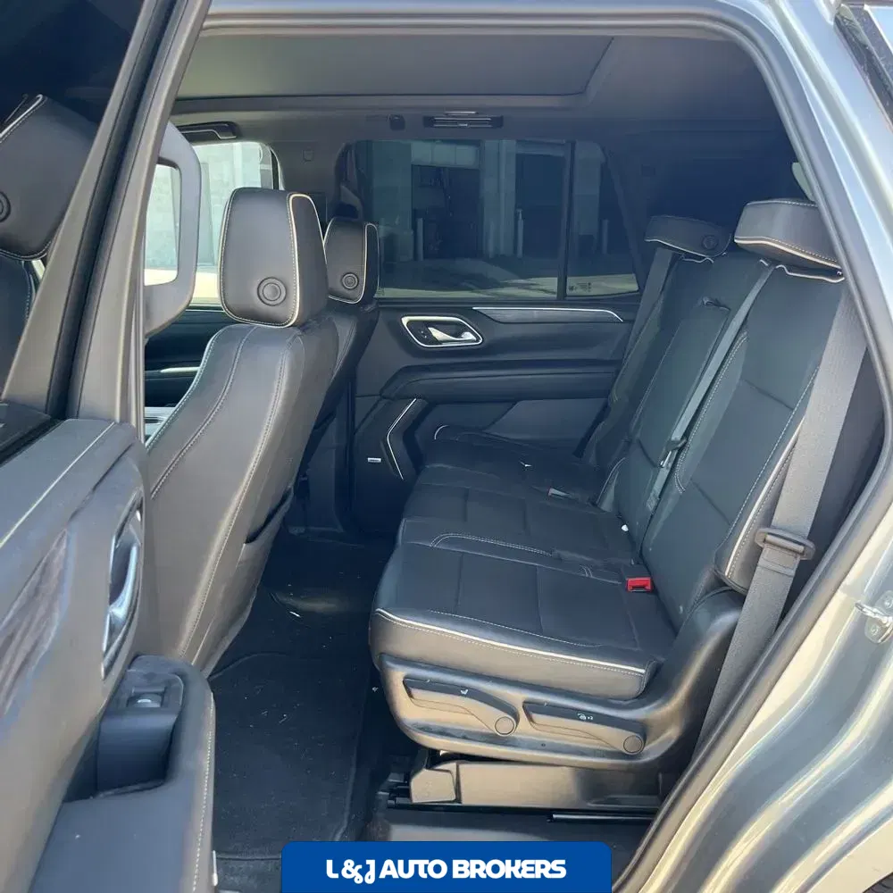 2023 GMC Yukon SLT
