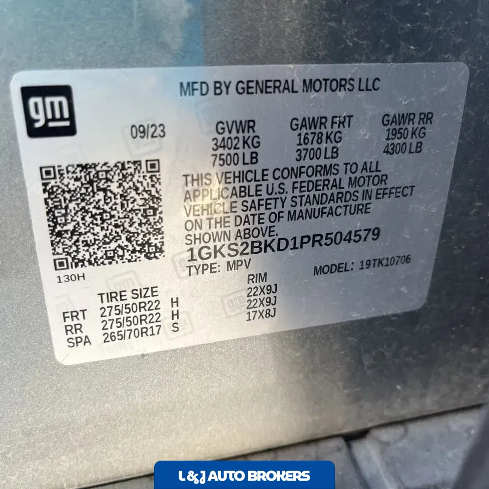 2023 GMC Yukon SLT