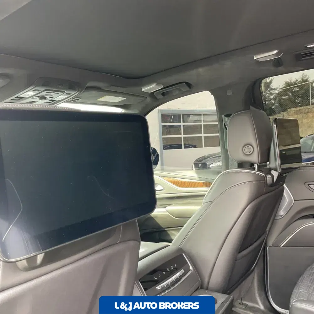 2024 Cadillac Escalade ESV Sport Platinum