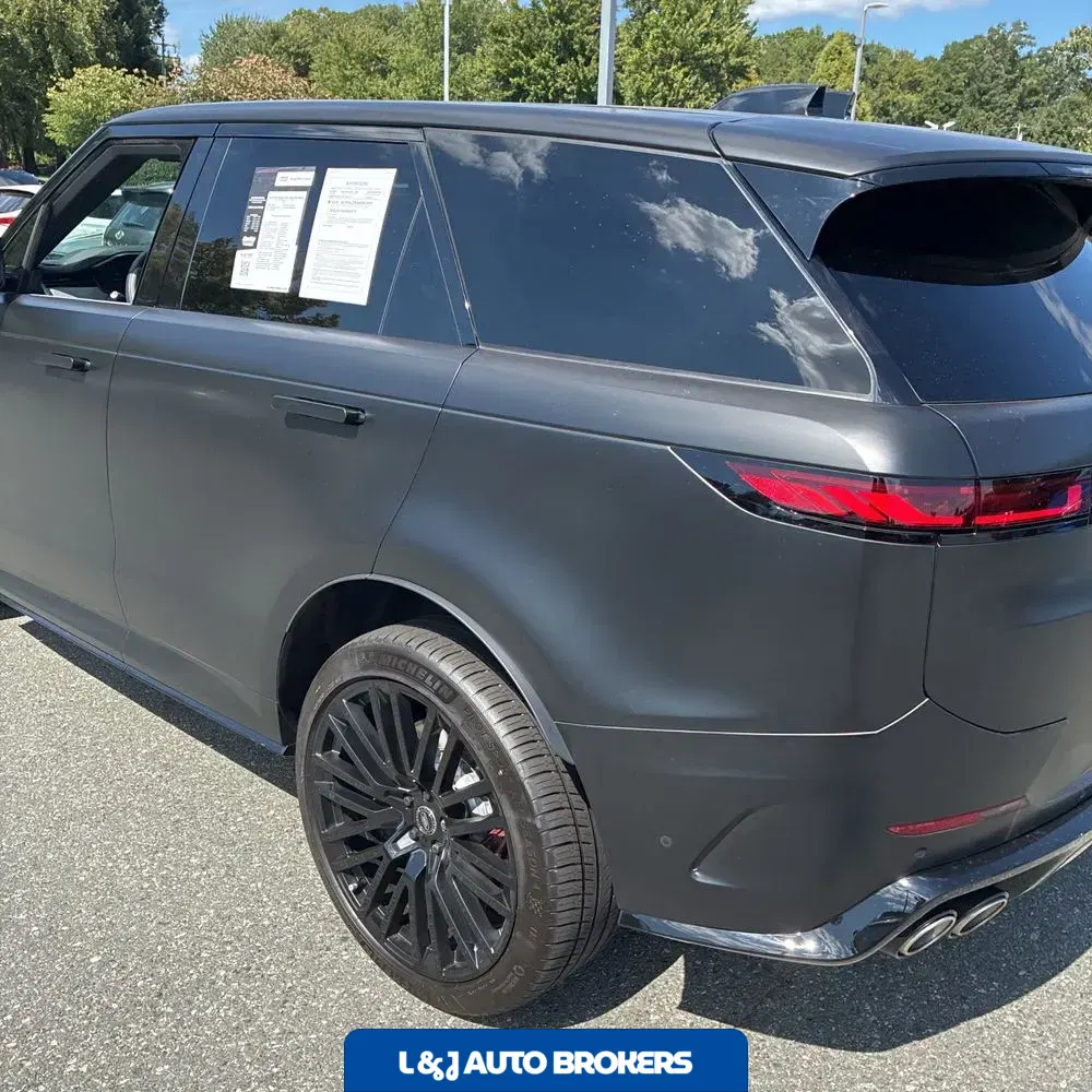 2025 Land Rover Range Rover Sport P635 SV Edition Two