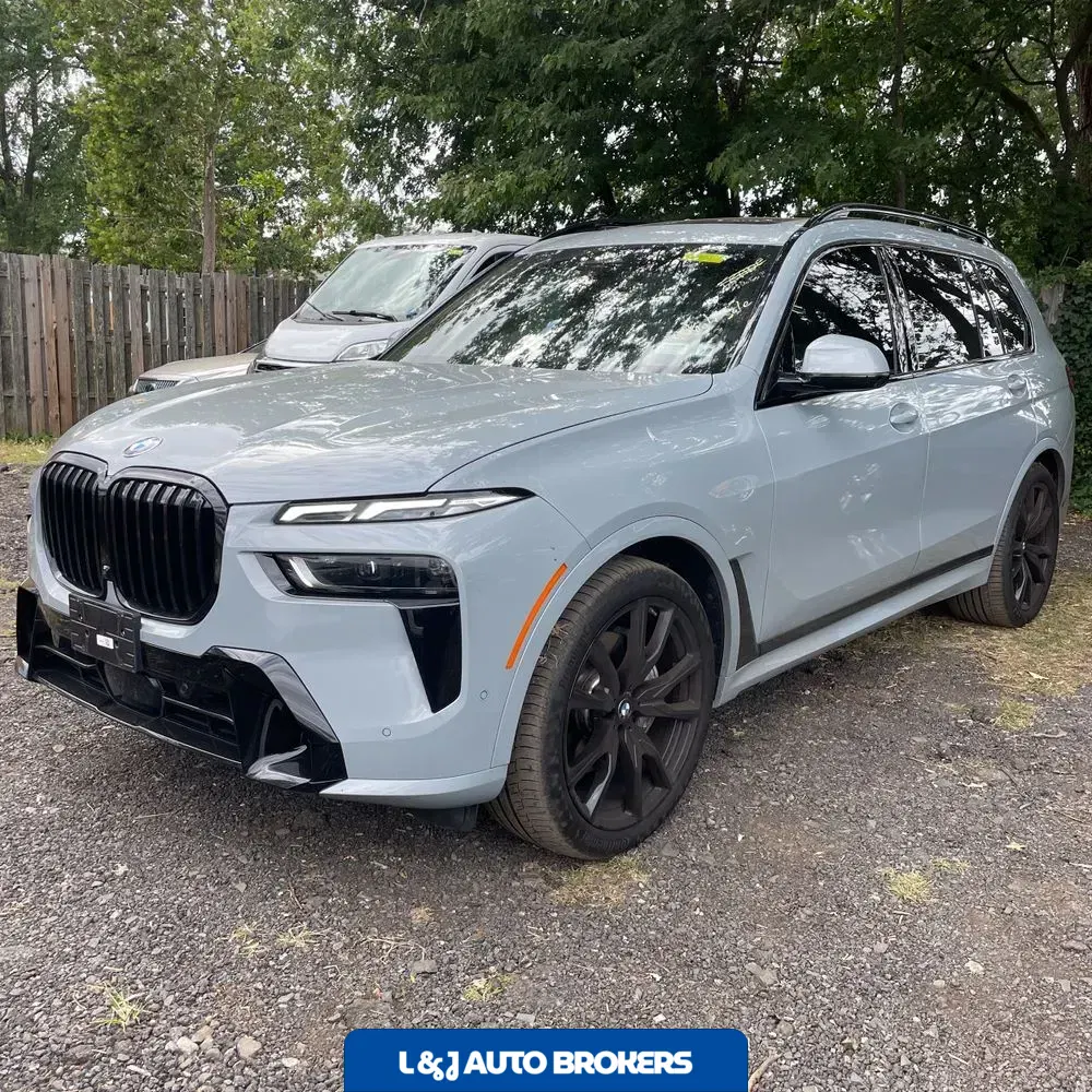 2025 BMW X7 XDrive40i