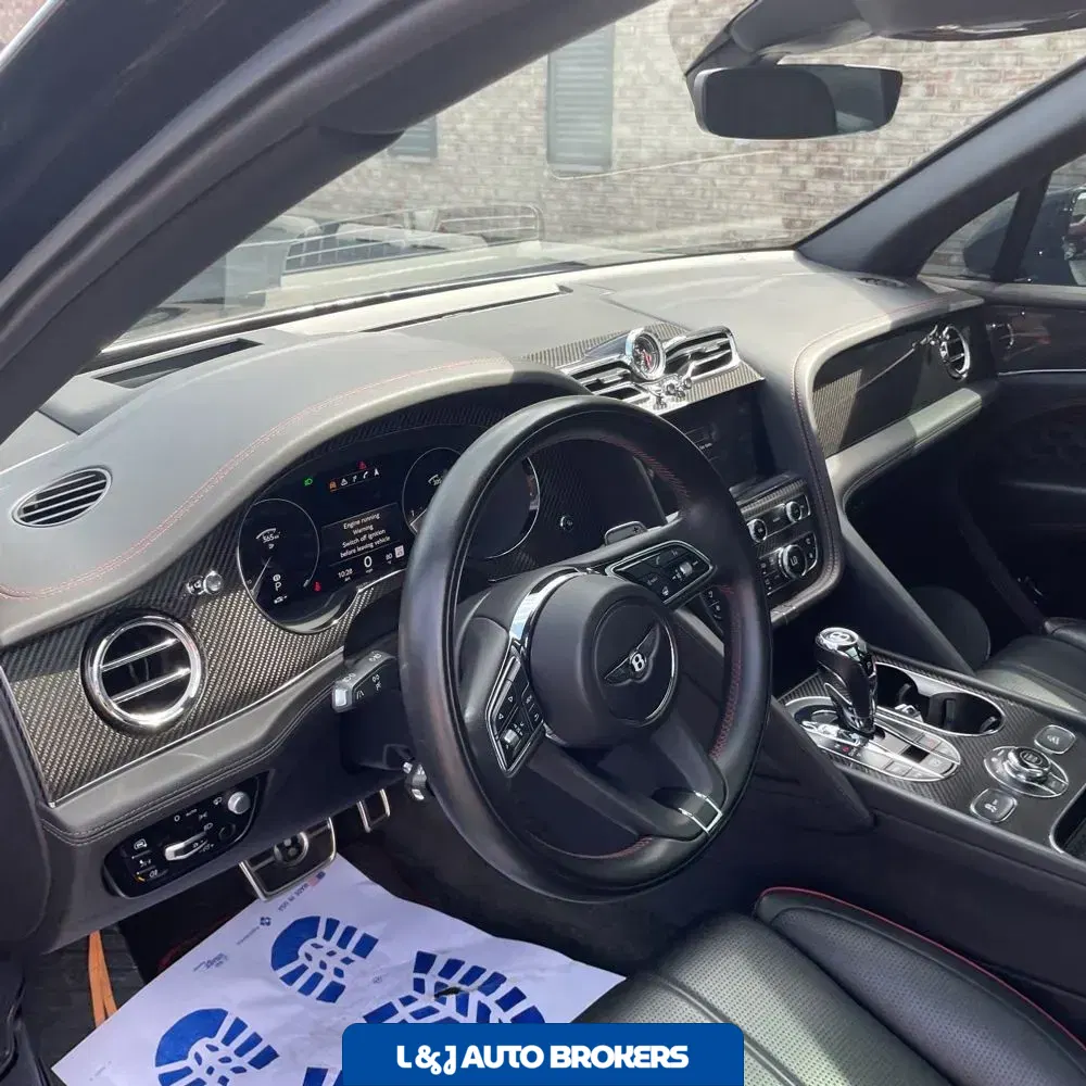 2021 Bentley Bentayga V8