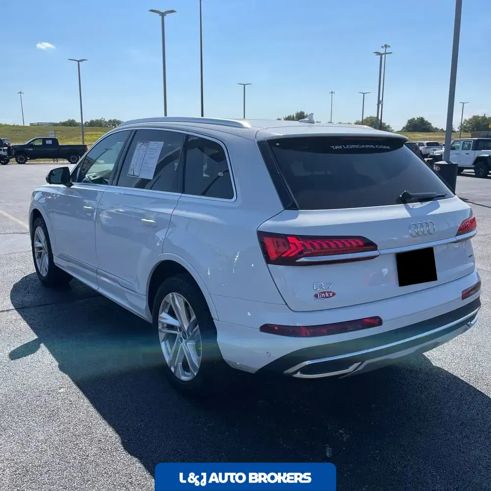 2024 Audi Q7 Premium Plus 55