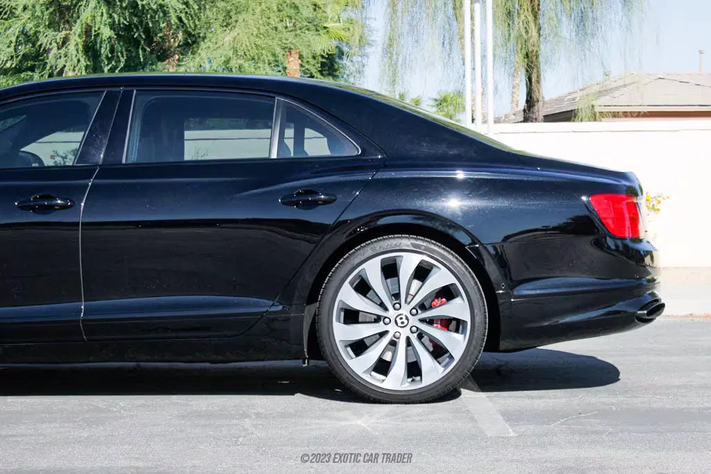 2020 Bentley Flying Spur W12 Sedan