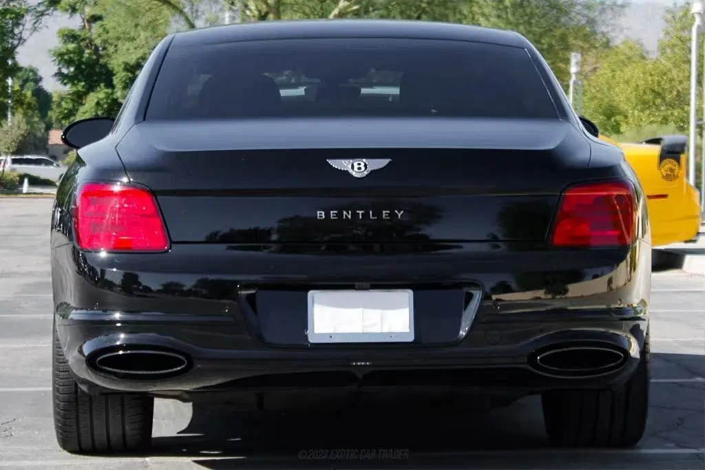 2020 Bentley Flying Spur W12 Sedan