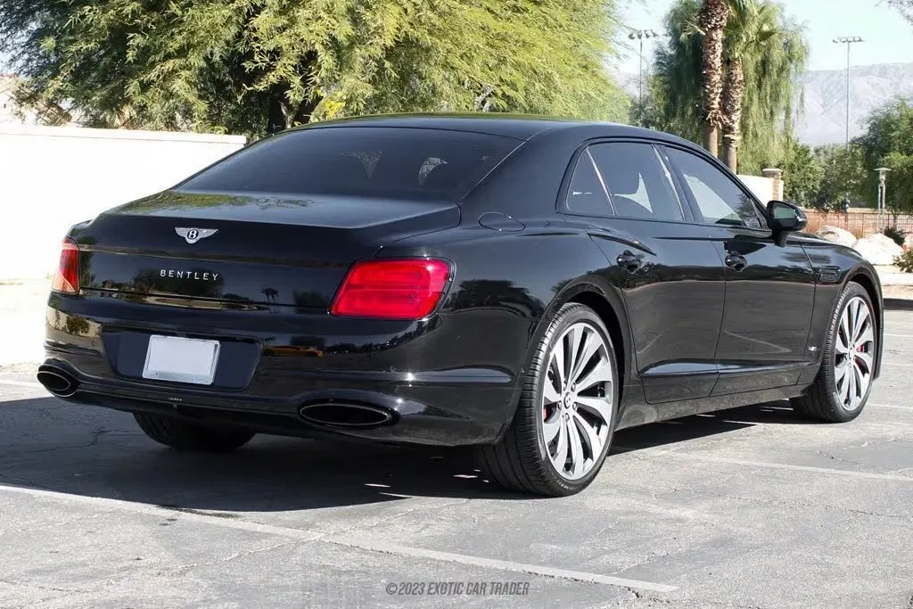 2020 Bentley Flying Spur W12 Sedan